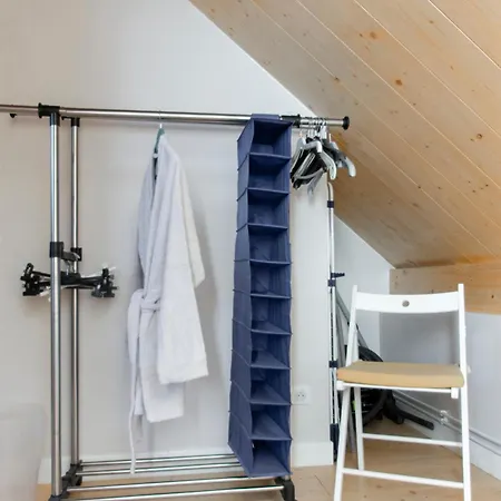 Like Upstairs Private Quarto em Acomodações Particulares Étiolles
